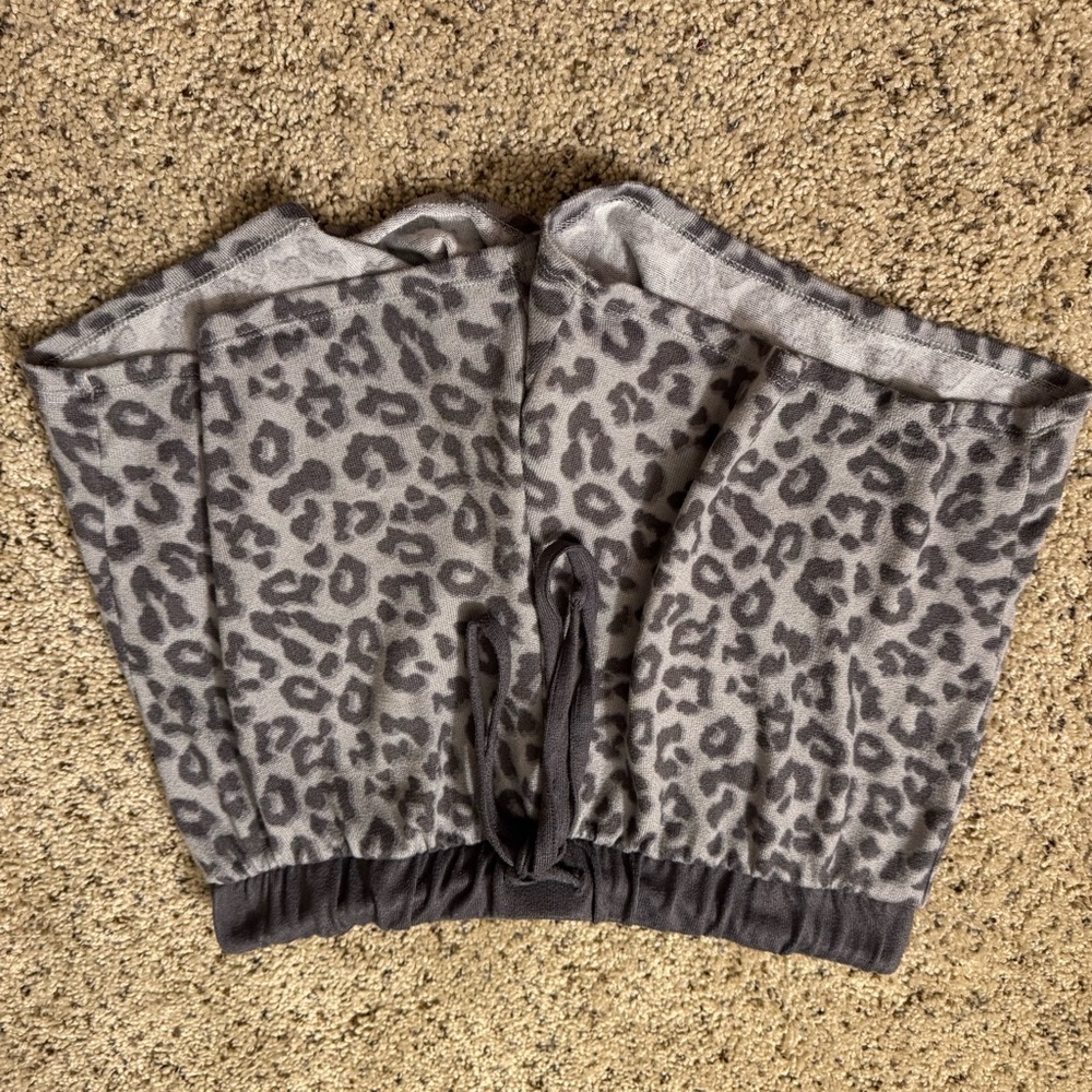 Lucky Brand 3 Piece Sleepwear Set Leopard Print Size Small - Picture 8 of 16
